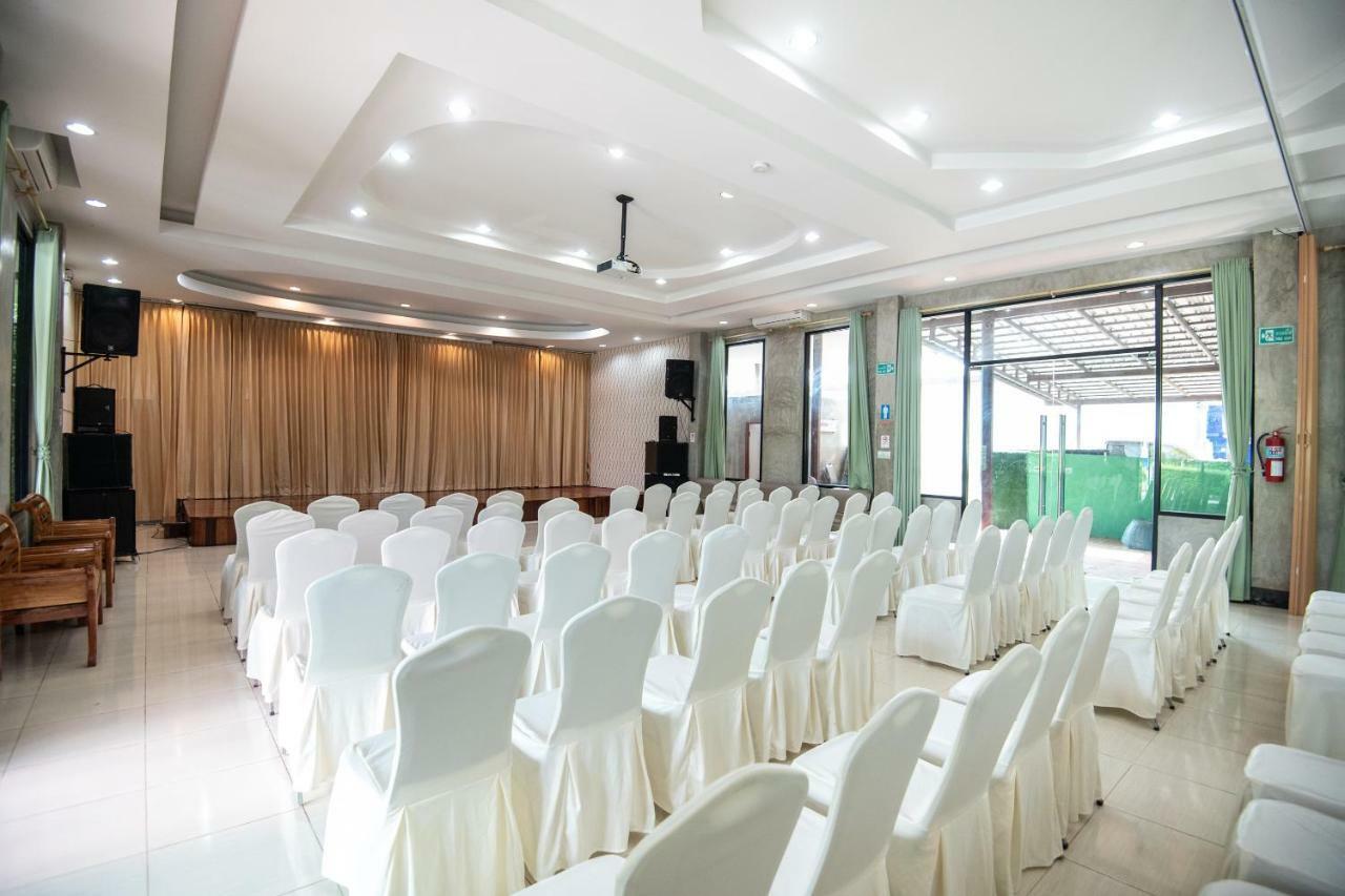 Khao Saming Oyo 351 Palmsuay Resort מראה חיצוני תמונה